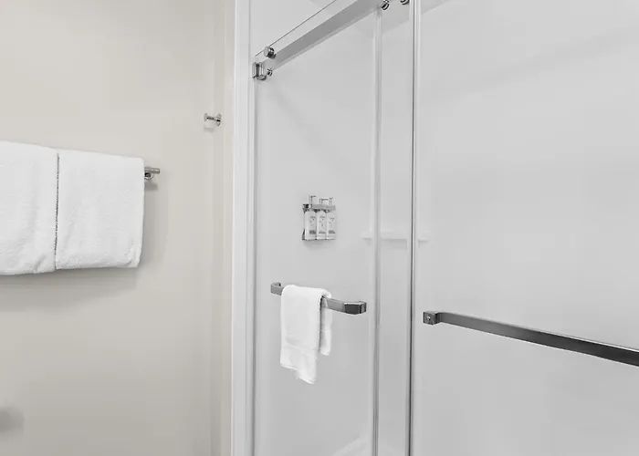 Express By Ihg Hotel Peotone